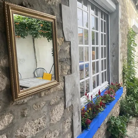 Location Maison L'embellie בית נופש *